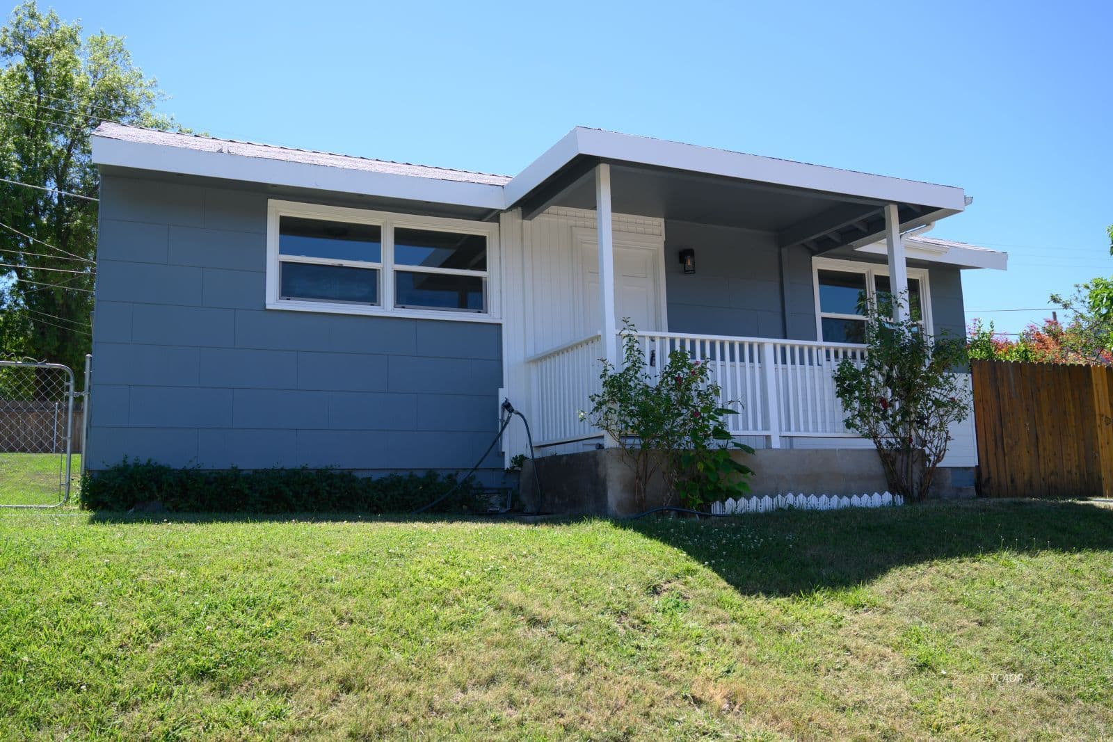 248 2nd Ave 2