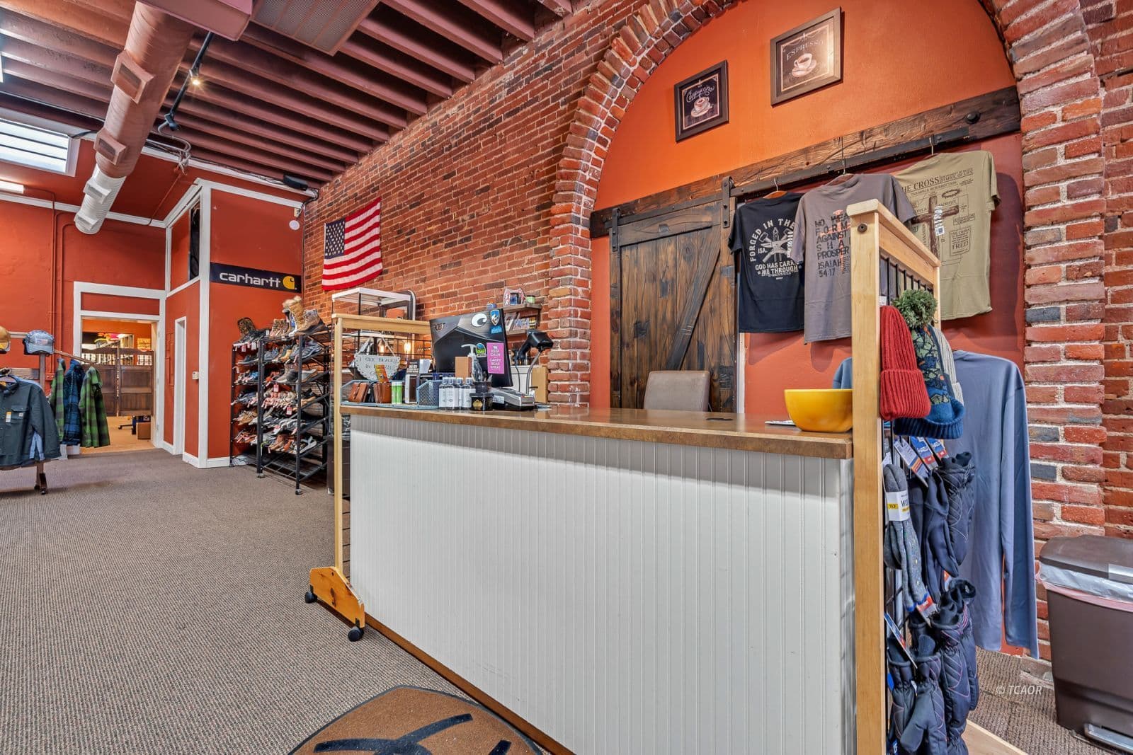 521 Main St 3