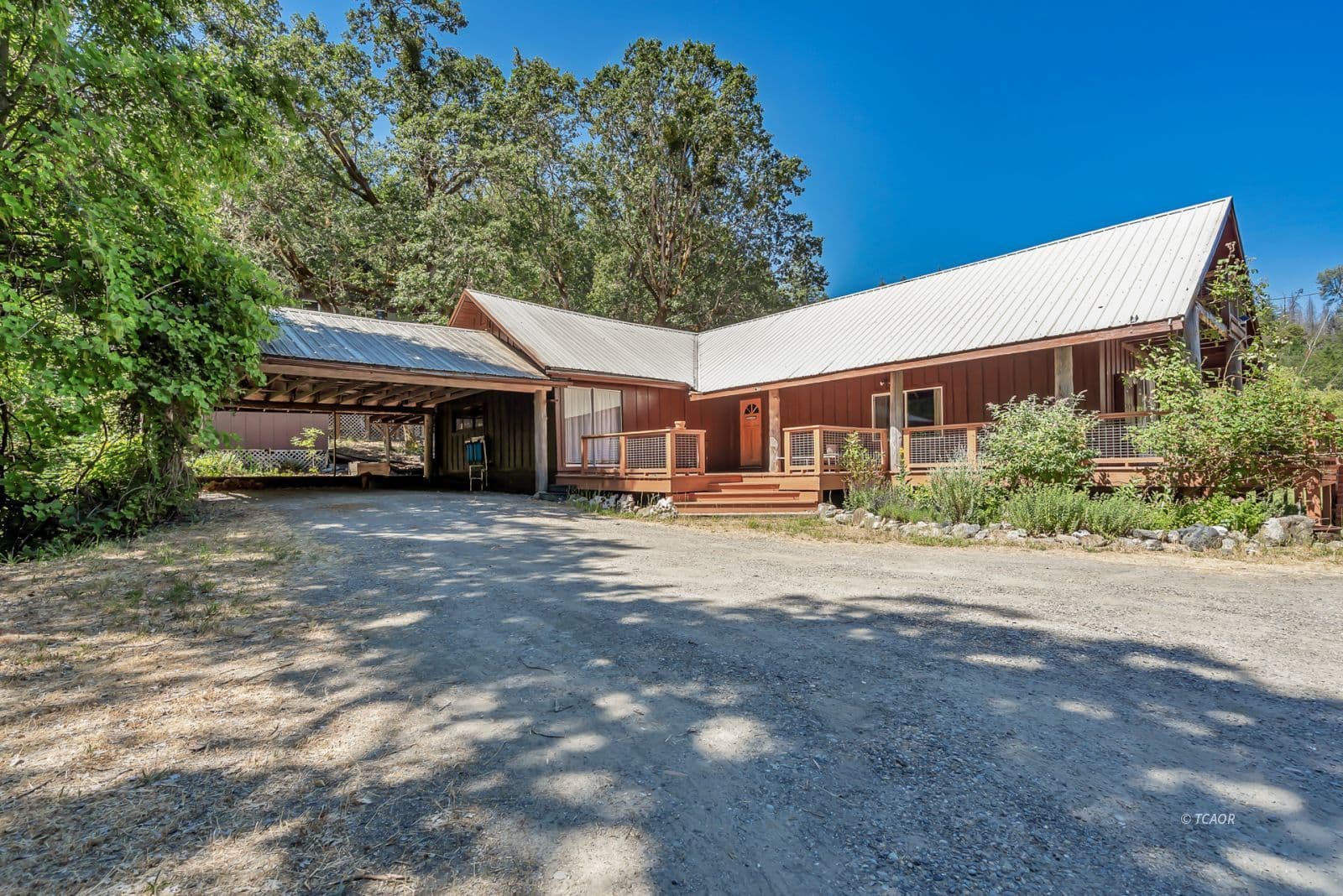 720 Pelletreau Ridge Rd