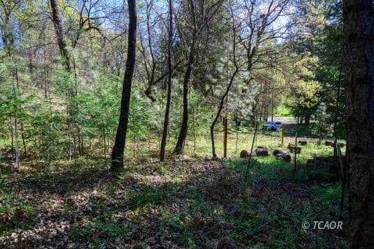 90 Hillcrest Dr